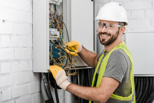 Best Affordable Emergency Electrician  in Altamont, IL